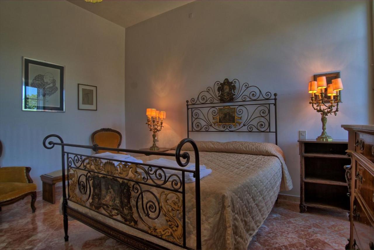 Il Poggio Villa Campoluci Exteriör bild