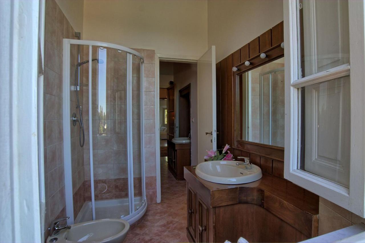 Il Poggio Villa Campoluci Exteriör bild